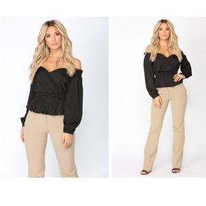 Off the Shoulder XS EUC Black Fashion Nova Top